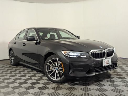 Used 2019 BMW 330i xDrive Sedan w/ Convenience Package AWD/4WD image 1