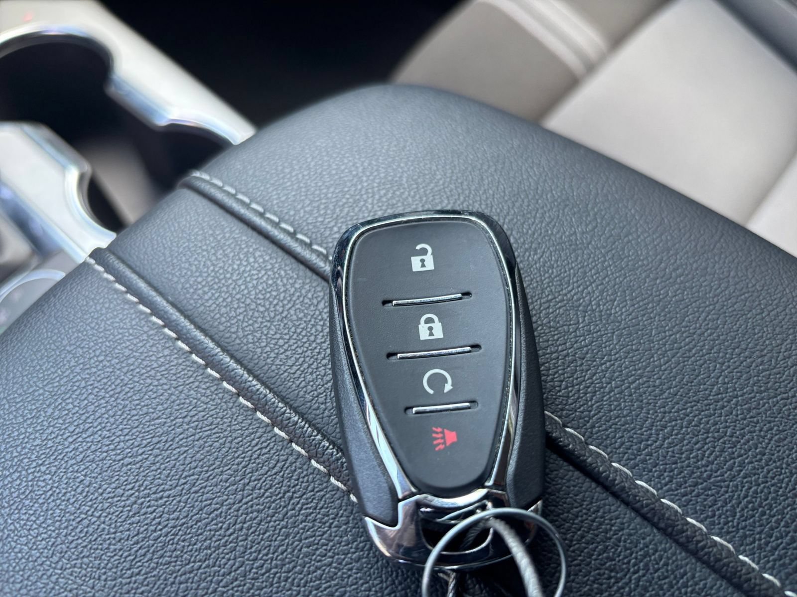 Used 2026 Chevrolet Blazer LT FWD image 18