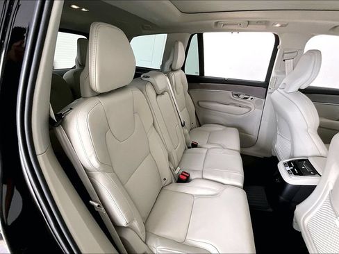 New 2026 Volvo XC90 T8 Ultra w/ Protection Package Premier AWD/4WD image 11
