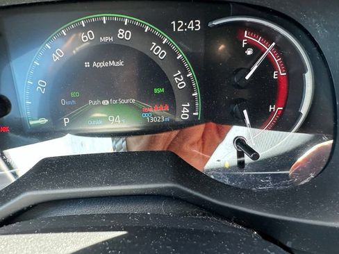 Used 2024 Toyota RAV4 XLE Premium FWD image 10