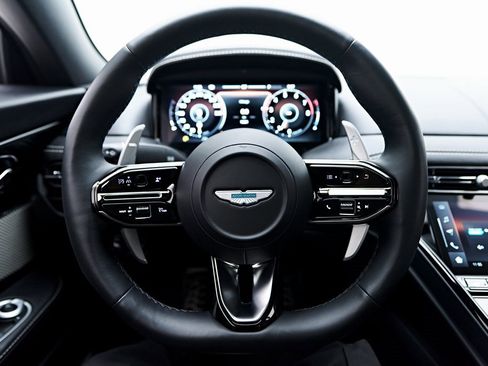 Used 2024 Aston Martin DB12 Coupe image 52