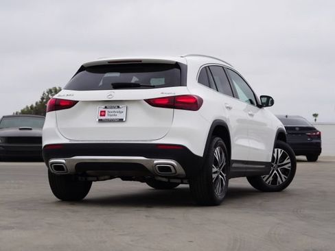 Used 2025 Mercedes-Benz GLA 250 4MATIC image 6