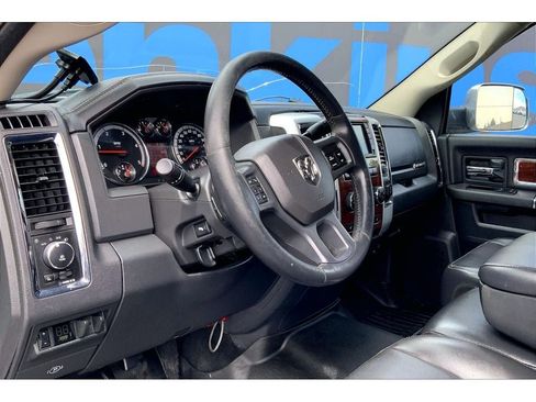 Used 2012 RAM 3500 Laramie w/ Cold Weather Group AWD/4WD image 16