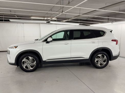 Used 2022 Hyundai Santa Fe SEL image 2