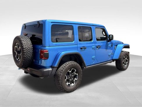 Used 2023 Jeep Wrangler Unlimited Rubicon 4xe w/ Steel Bumper Group AWD/4WD image 10
