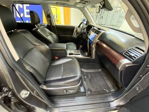 Used 2023 Toyota 4Runner Limited AWD/4WD image 26