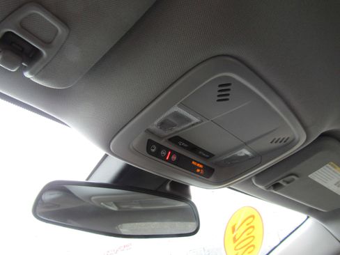 Used 2022 Chevrolet Malibu RS image 20