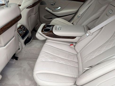Used 2015 Mercedes-Benz S 550 4MATIC Sedan image 28