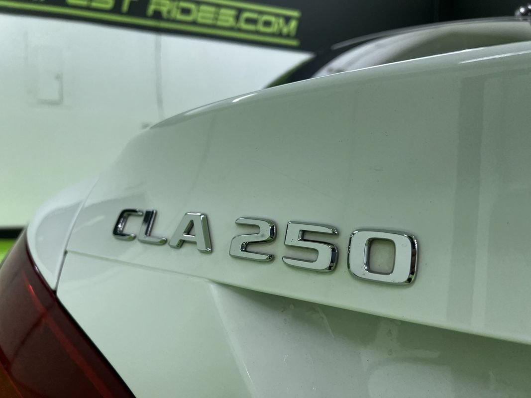 Used 2019 Mercedes-Benz CLA 250 4MATIC image 12