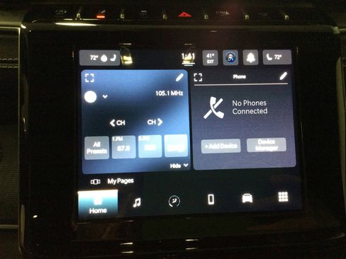 Used 2024 Jeep Grand Cherokee Altitude image 27