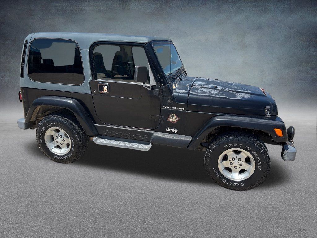 Used 2002 Jeep Wrangler Sahara AWD/4WD image 9