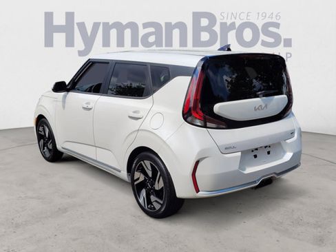 Used 2023 Kia Soul GT-Line FWD image 5