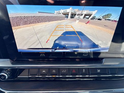 Used 2023 GMC Sierra 1500 SLT w/ SLT Convenience Package image 20