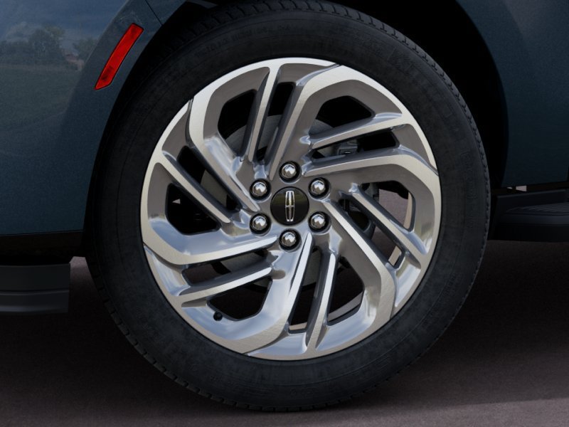 New 2027 Lincoln Navigator Premiere AWD/4WD image 19