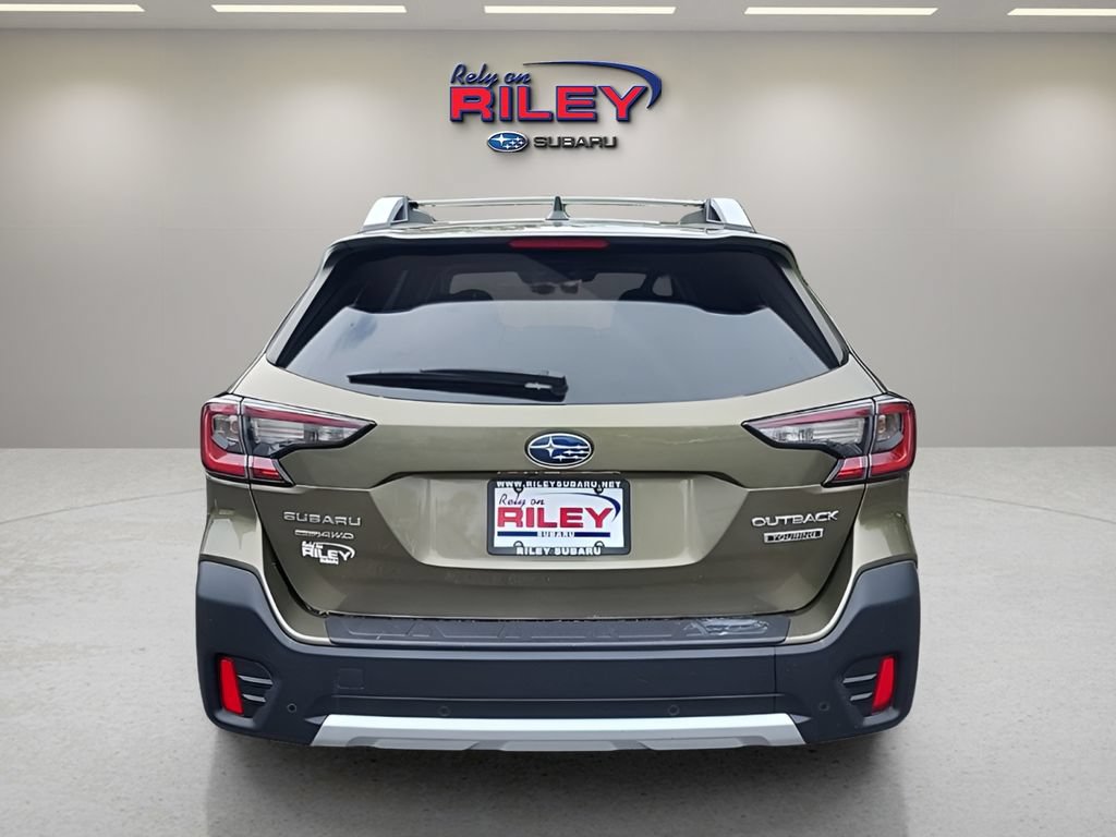 Used 2021 Subaru Outback Touring AWD/4WD image 4