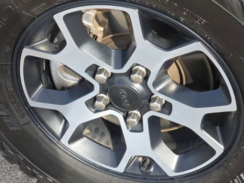 Used 2021 Jeep Wrangler Unlimited Rubicon image 19