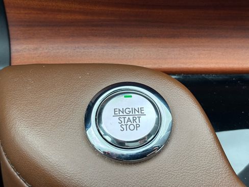 Used 2020 Lincoln Aviator Reserve w/ Equipment Group 202A image 29