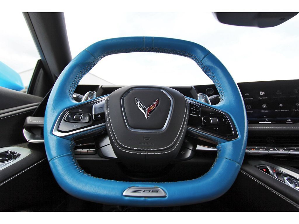 Used 2026 Chevrolet Corvette Z06 RWD image 9
