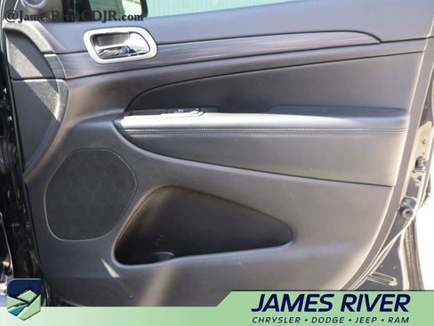 Used 2020 Jeep Grand Cherokee Altitude image 8