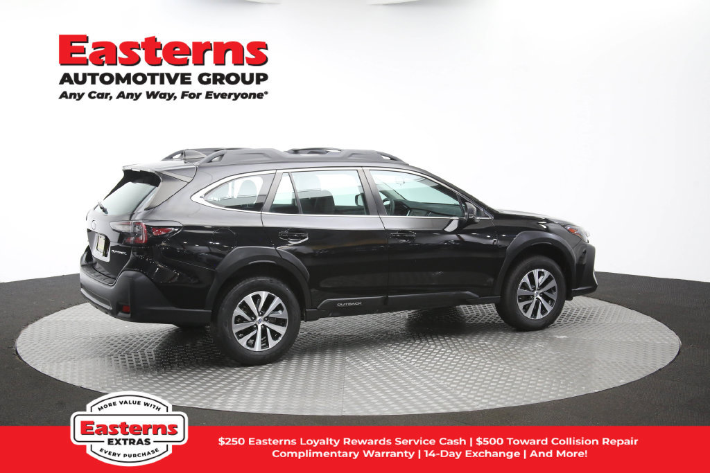 Used 2024 Subaru Outback Premium AWD/4WD image 43