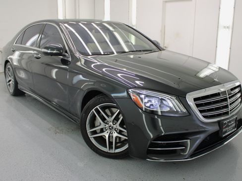 Used 2018 Mercedes-Benz S 560 Sedan image 29