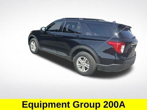 Certified 2023 Ford Explorer XLT AWD/4WD image 3