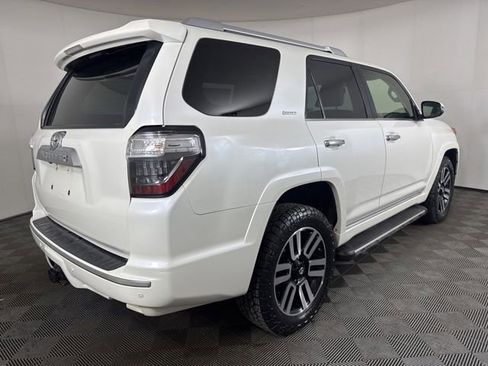 Used 2015 Toyota 4Runner Limited AWD/4WD image 3