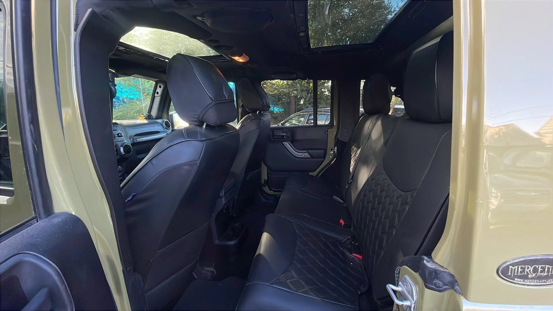 Used 2013 Jeep Wrangler Unlimited Sport AWD/4WD image 19