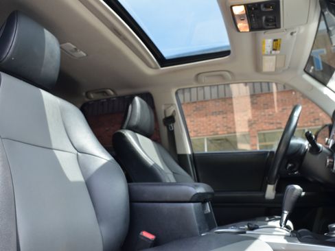 Used 2021 Toyota 4Runner SR5 Premium w/ Moonroof Package AWD/4WD image 35