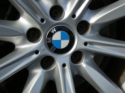 Used 2015 BMW 535i Sedan image 18