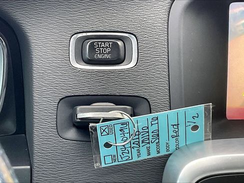 Used 2018 Volvo S60 T6 R-Design Platinum image 31