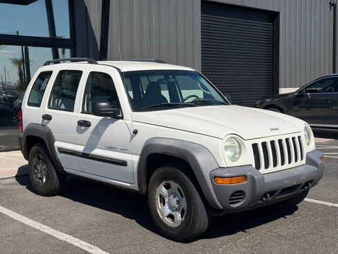 Used 2003 Jeep Liberty Sport AWD/4WD image 16