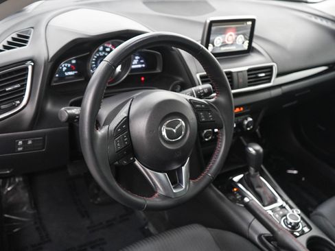 Used 2016 MAZDA MAZDA3 i Touring w/ Popular Equipment Package FWD image 20