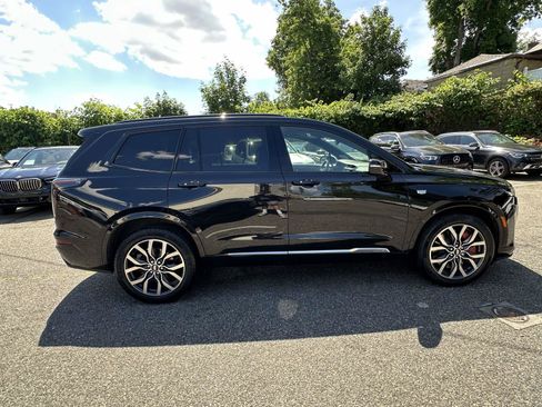 Used 2023 Cadillac XT6 Sport AWD/4WD image 2