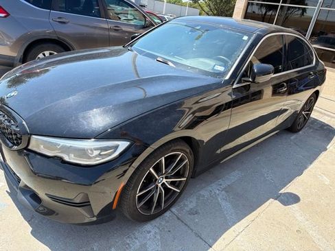 Used 2021 BMW 330i Sedan w/ Convenience Package RWD image 2