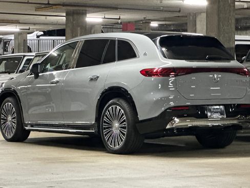 New 2025 Mercedes-Benz Maybach EQS 680 4MATIC image 3