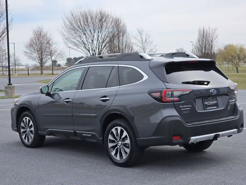 Used 2024 Subaru Outback Touring XT image 5