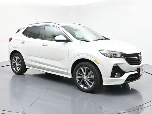 Used 2021 Buick Encore GX Select w/ Sport Touring Package AWD/4WD image 5