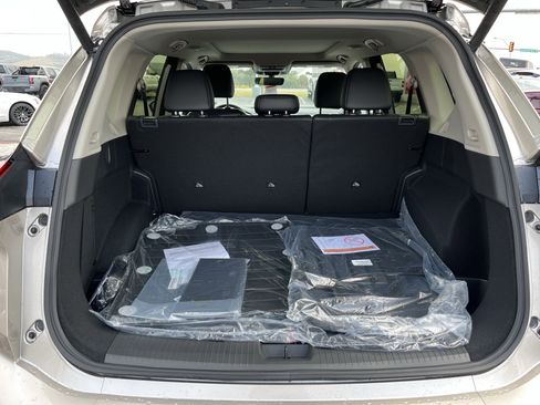 New 2026 Nissan Rogue SV w/ SV Premium Package image 5