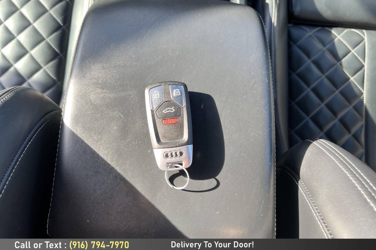 Used 2018 Audi SQ5 Prestige w/ Prestige Package AWD/4WD image 19