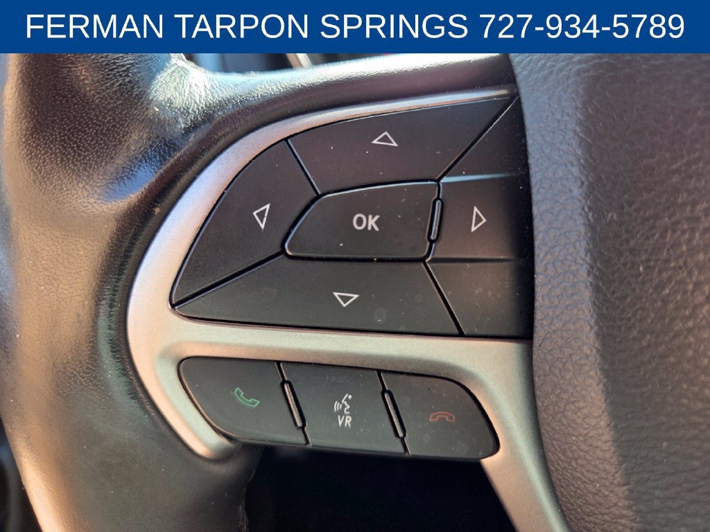 Used 2020 Jeep Grand Cherokee Altitude RWD image 28