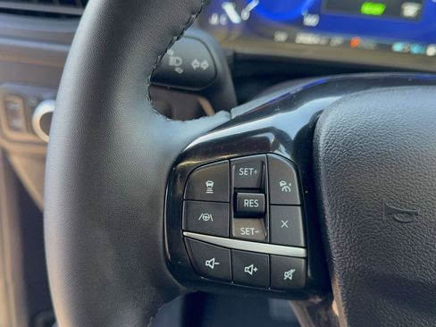 Certified 2022 Ford Escape SEL w/ Technology Package image 19