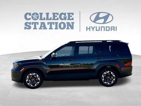 Used 2026 Hyundai Santa Fe SEL FWD image 7