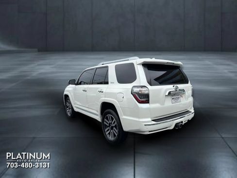 Used 2018 Toyota 4Runner Limited AWD/4WD image 8