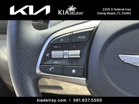 Used 2022 Genesis G70 2.0T w/ Prestige Package RWD image 28