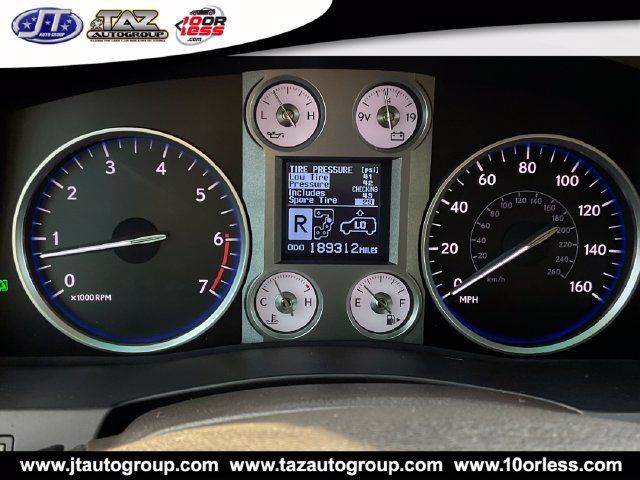 Used 2011 Lexus LX 570 4WD w/ Luxury Pkg image 20