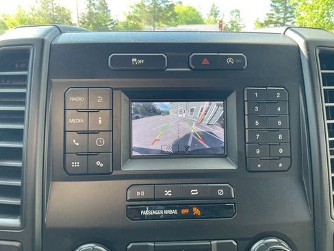 Used 2018 Ford F150 XL w/ Equipment Group 101A Mid AWD/4WD image 24
