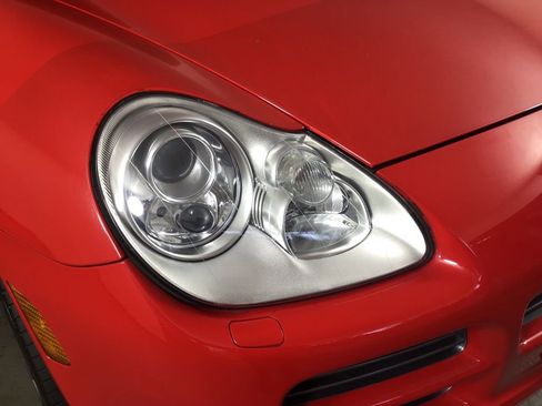 Used 2006 Porsche Cayenne S image 15