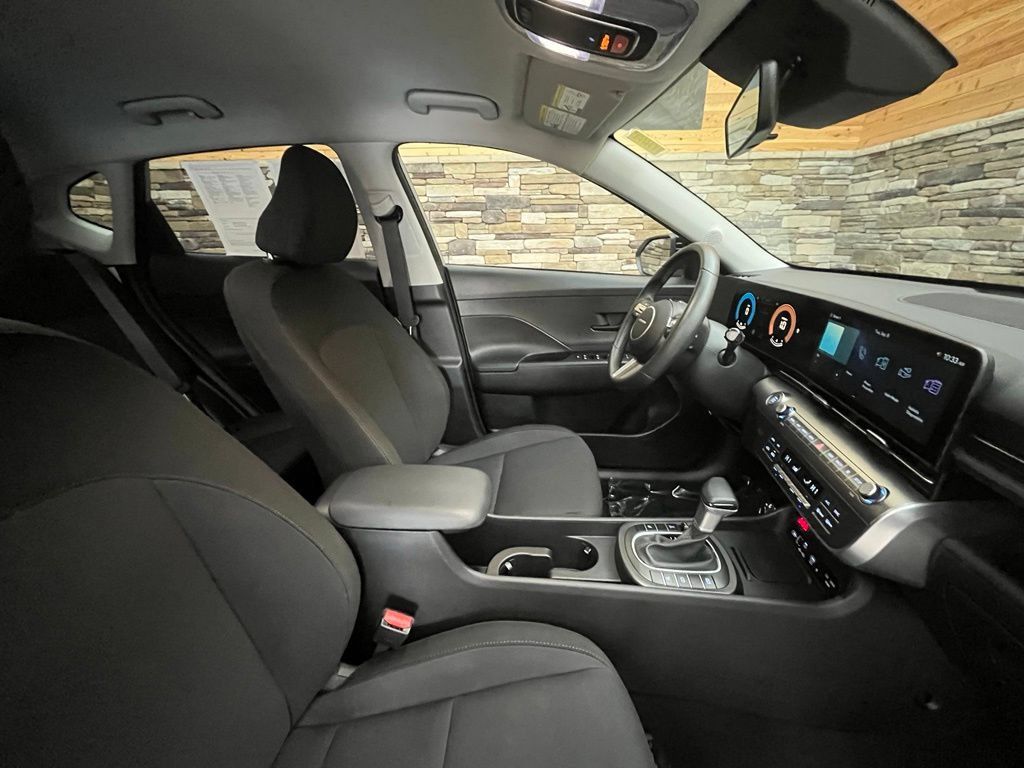 Certified 2026 Hyundai Kona SEL Sport AWD/4WD image 33