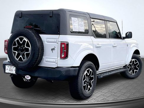 Used 2023 Ford Bronco Outer Banks AWD/4WD image 7